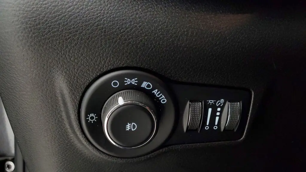 2023 Jeep Compass Altitude