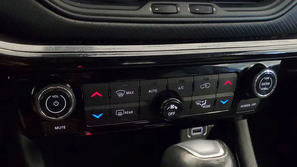 2023 Jeep Compass Altitude