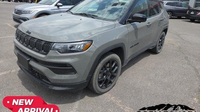 2023 Jeep Compass Altitude