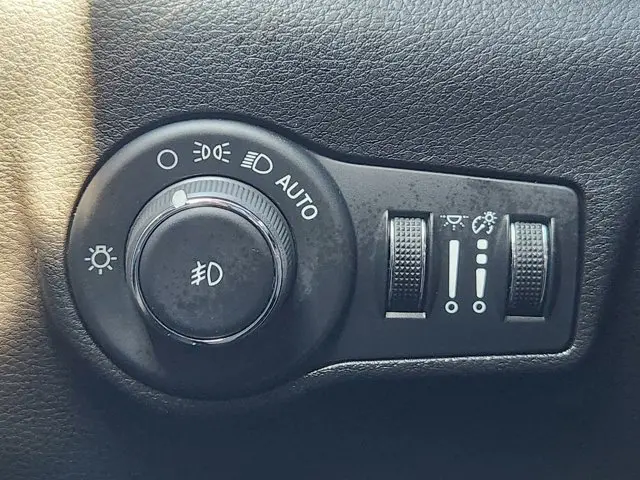 2024 Jeep Compass - $19,655