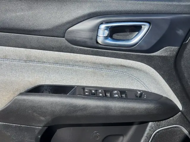 2024 Jeep Compass - $19,655