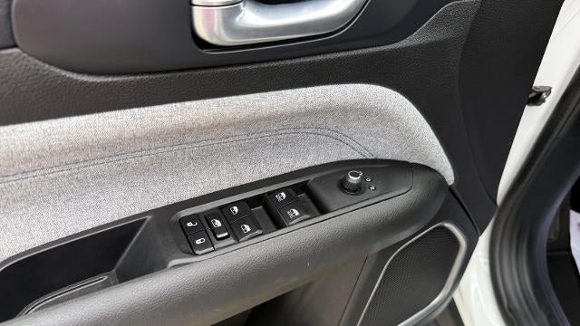 2024 Jeep Compass Altitude