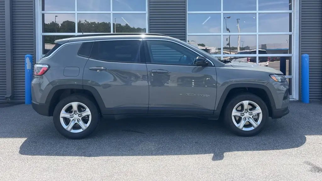 2024 Jeep Compass Altitude
