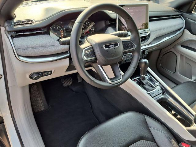 2024 Jeep Compass - $18,800