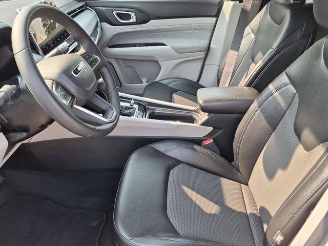 2024 Jeep Compass - $18,800