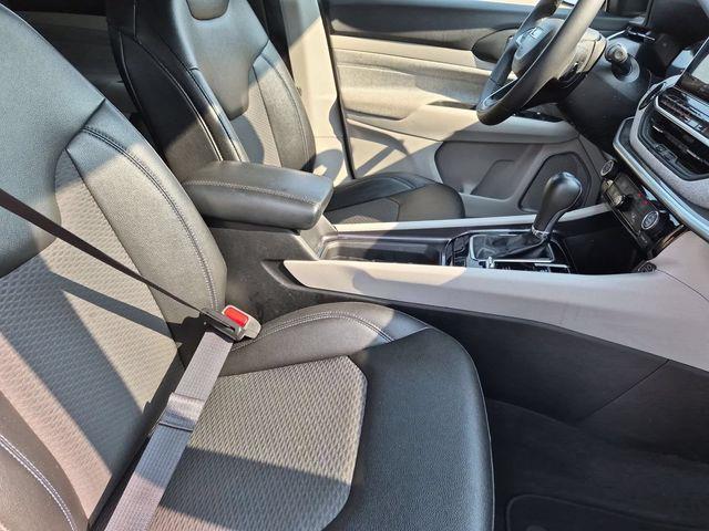 2024 Jeep Compass - $18,800