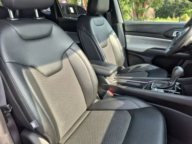 2025 Jeep Compass - $19,597