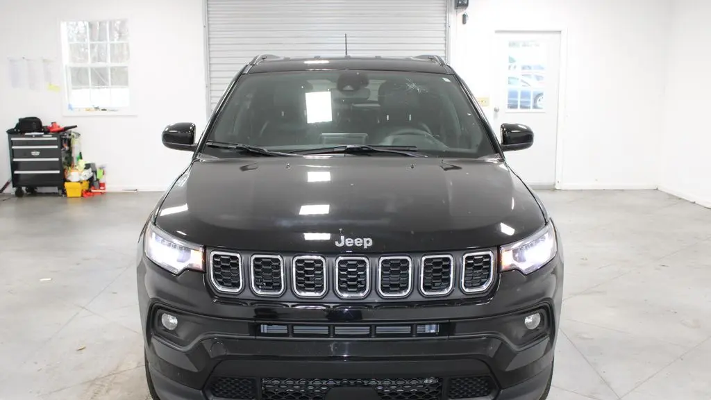 2025 Jeep Compass Latitude