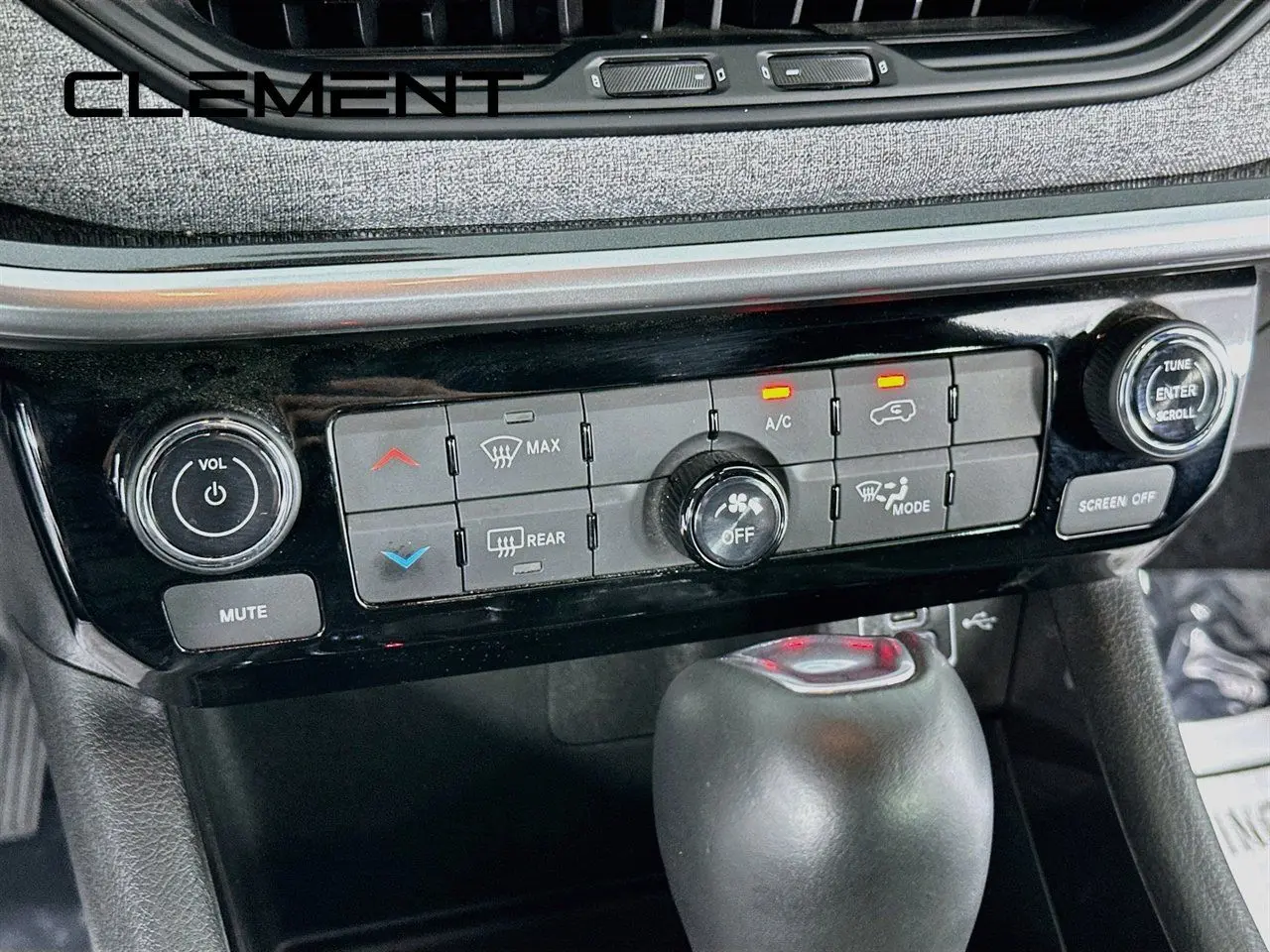2025 Jeep Compass - $22,250