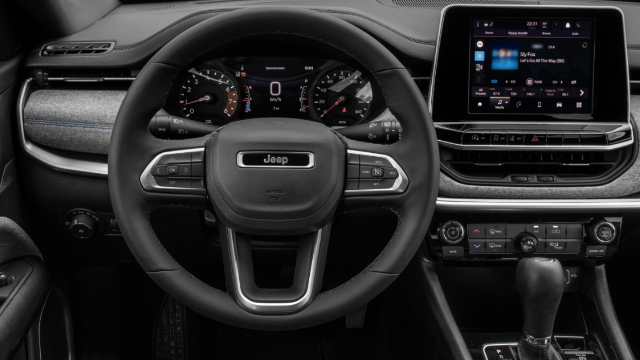 2026 Jeep Compass Latitude Altitude
