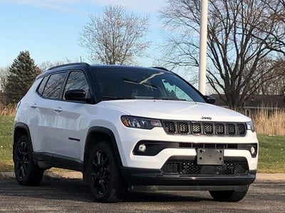2023 Jeep Compass 4X4 Latitude 4DR SUV