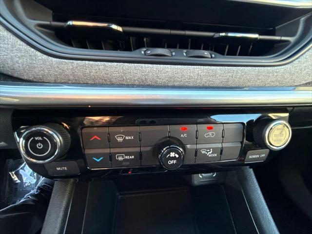 2024 Jeep Compass - $19,700
