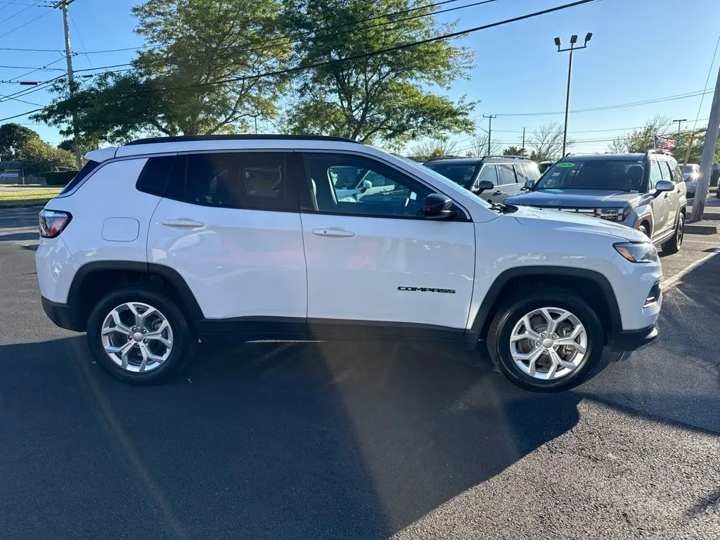 2024 Jeep Compass - $18,700