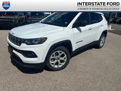 Photo of a 2024 Jeep Compass 4X4 Latitude 4DR SUV for sale
