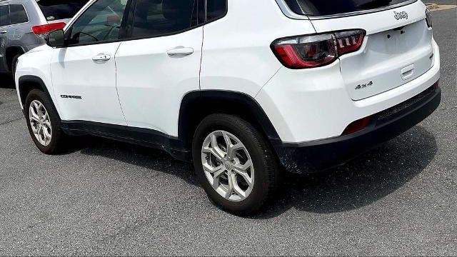 2024 Jeep Compass Latitude