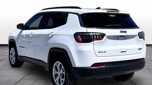 2024 Jeep Compass Altitude