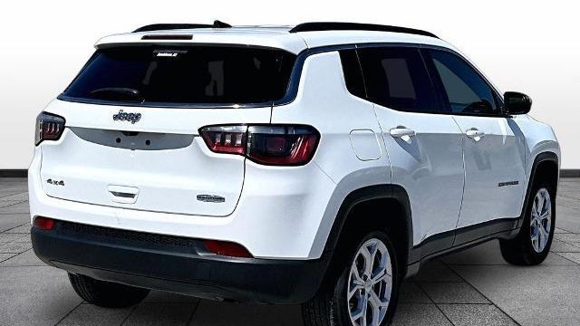 2024 Jeep Compass Altitude