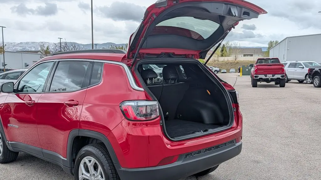 2024 Jeep Compass Latitude