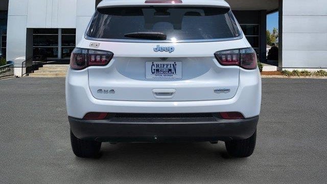 2024 Jeep Compass Altitude