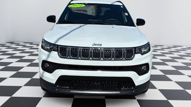 2024 Jeep Compass Altitude