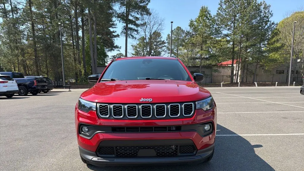 2025 Jeep Compass Latitude