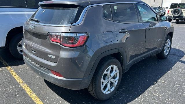 2024 Jeep Compass Latitude