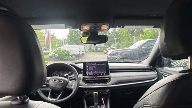 2024 Jeep Compass Altitude