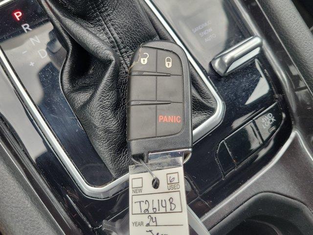 2024 Jeep Compass - $19,215