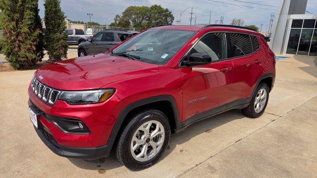 2025 Jeep Compass - $20,501