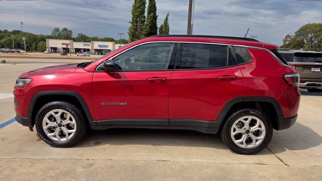 2025 Jeep Compass - $20,501