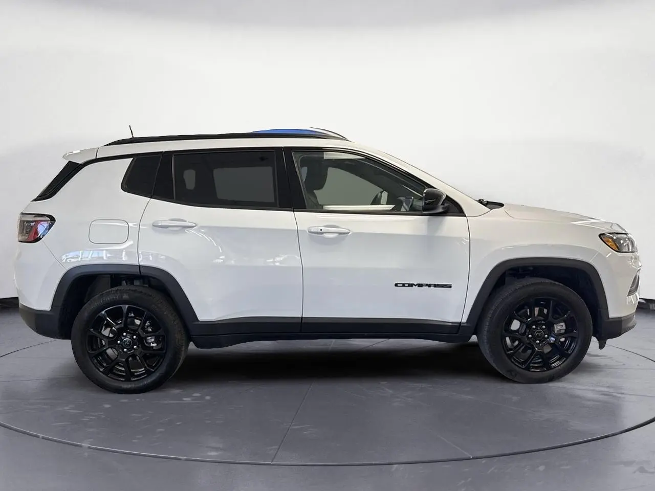 2026 Jeep Compass - $25,324