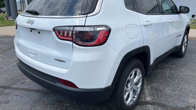 2024 Jeep Compass Altitude
