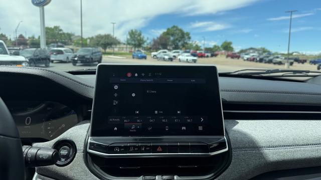 2024 Jeep Compass Altitude