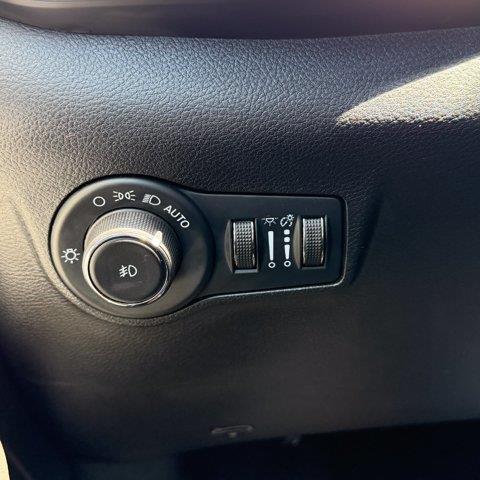 2024 Jeep Compass - $15,576