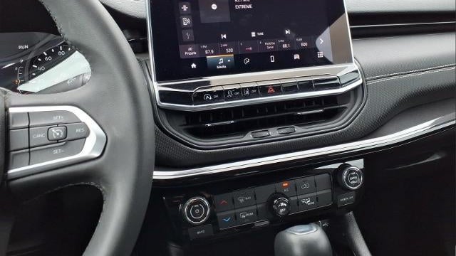 2024 Jeep Compass Altitude