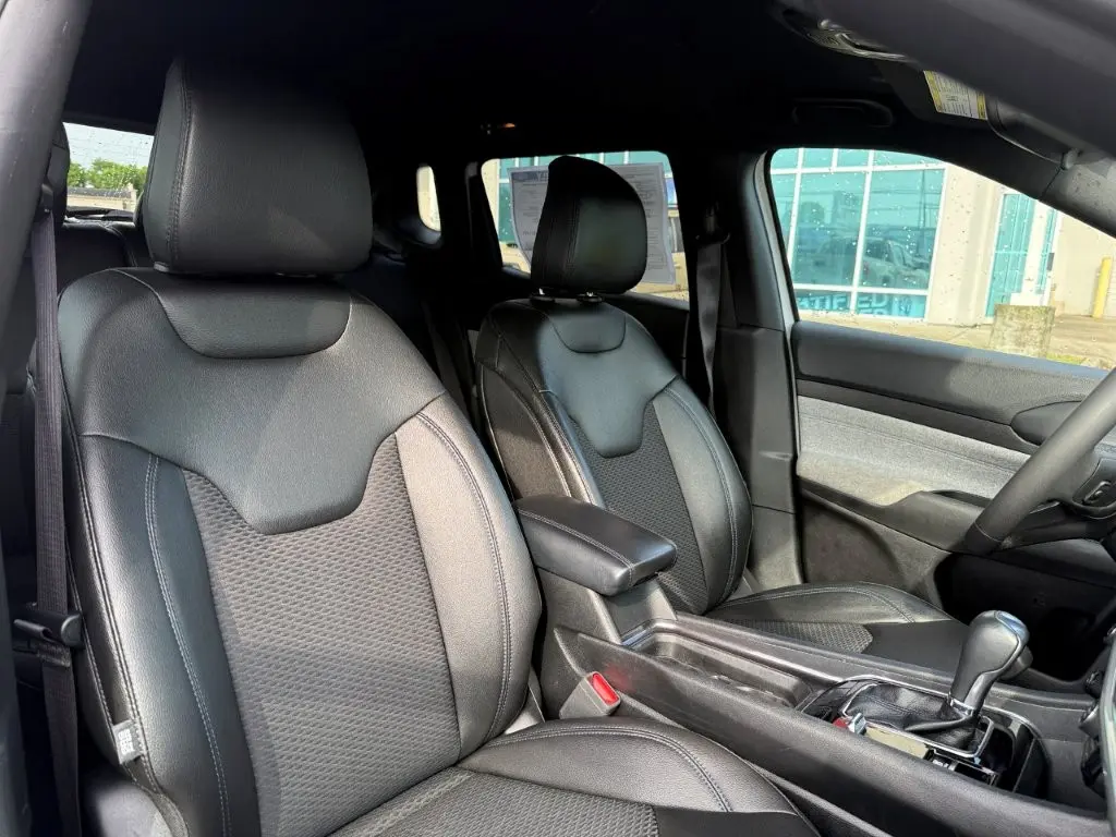 2024 Jeep Compass - $19,998