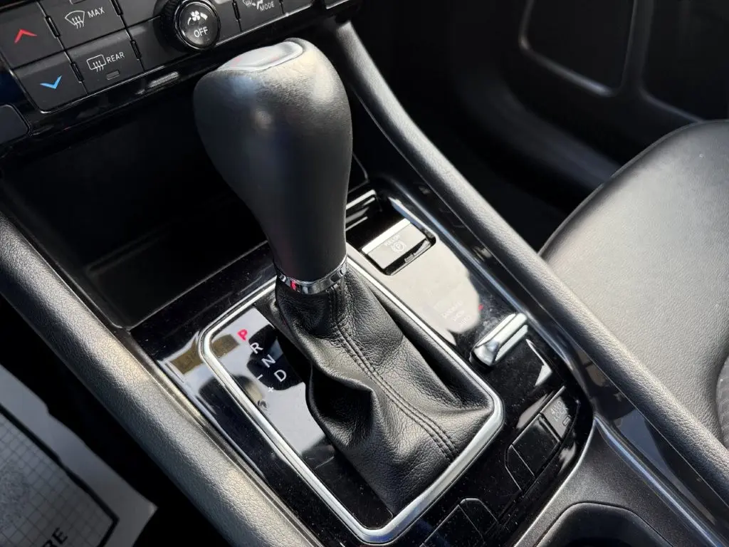 2024 Jeep Compass - $19,998