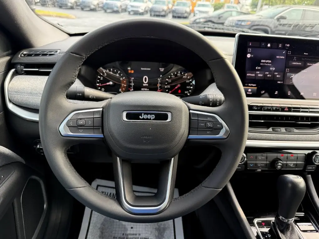 2024 Jeep Compass - $19,000