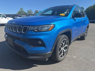 Photo of a 2024 Jeep Compass 4X4 Altitude 4DR SUV for sale
