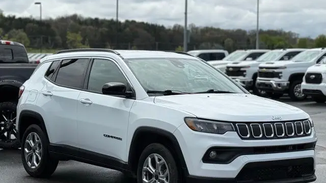 2025 Jeep Compass Latitude