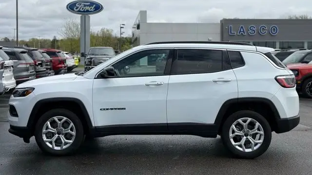 2025 Jeep Compass Latitude