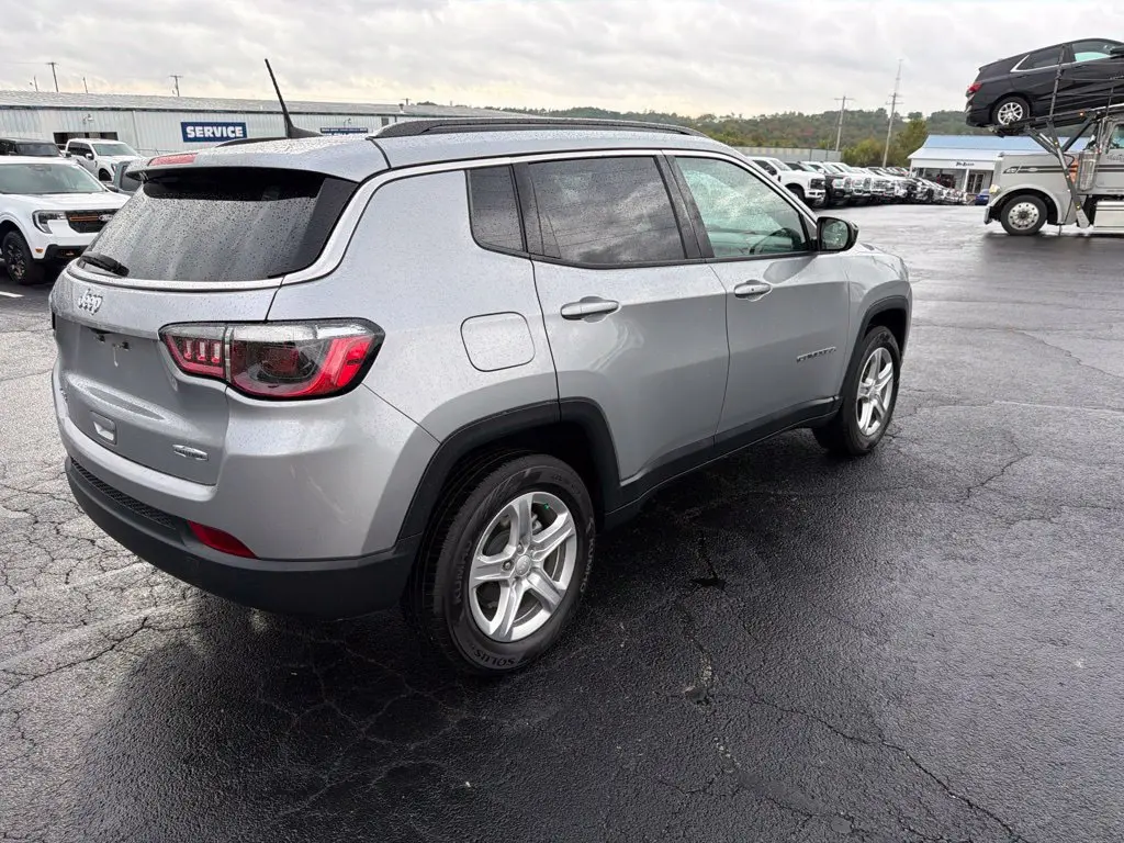 2023 Jeep Compass - $20,979