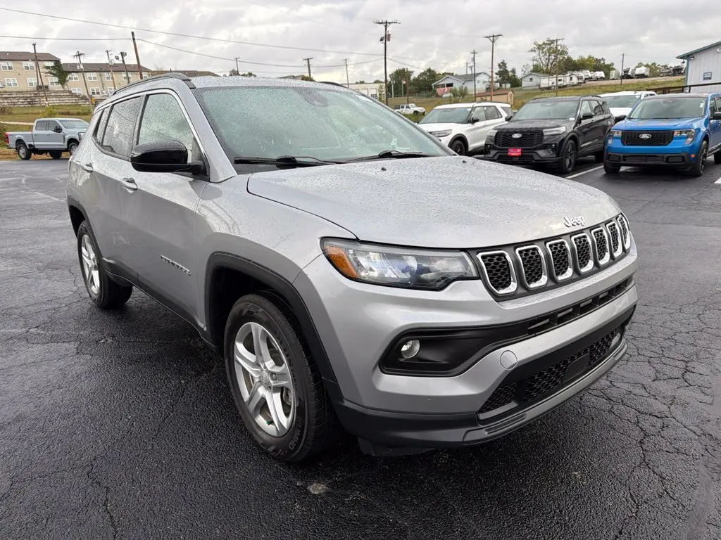 2023 Jeep Compass - $20,979