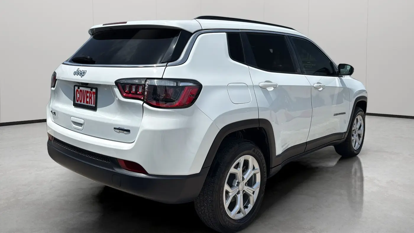2024 Jeep Compass Altitude