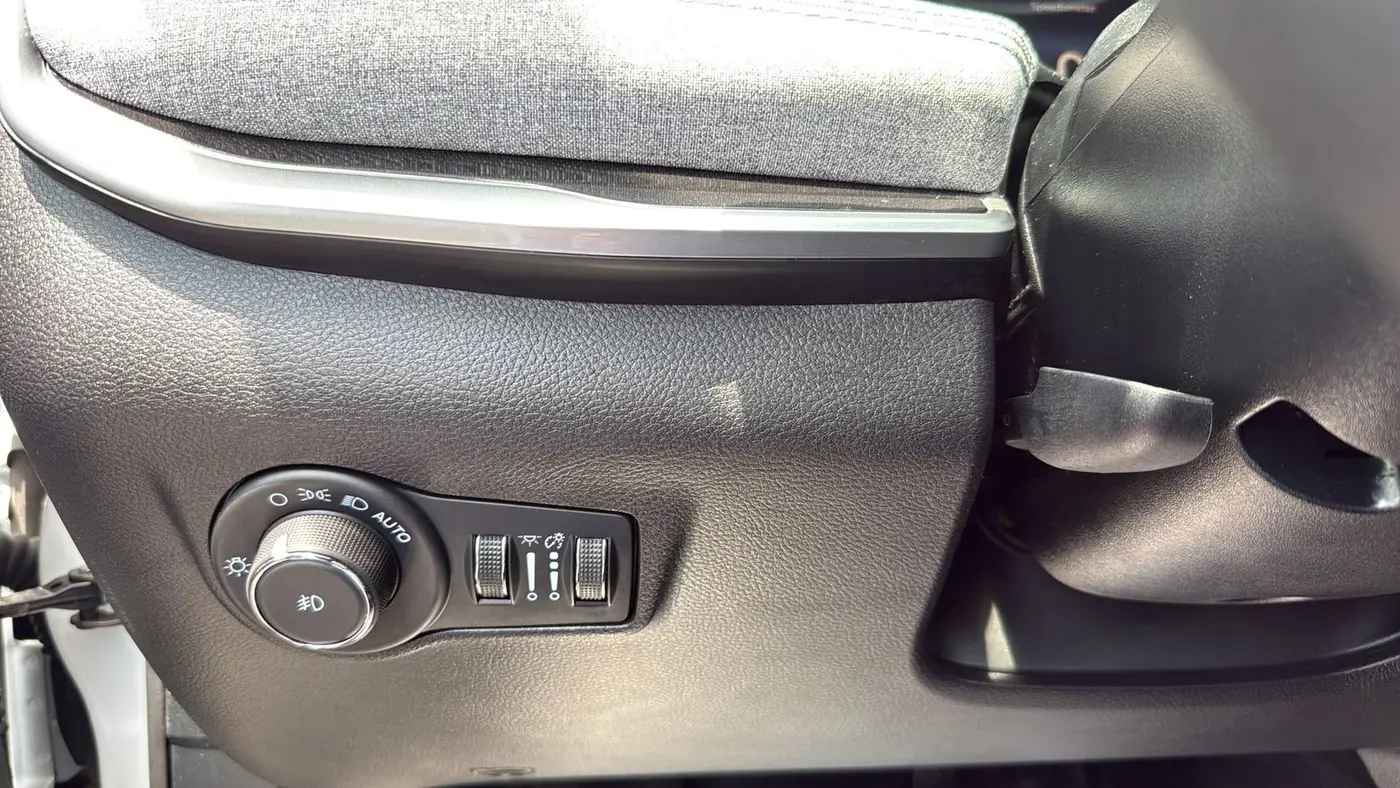 2024 Jeep Compass Altitude