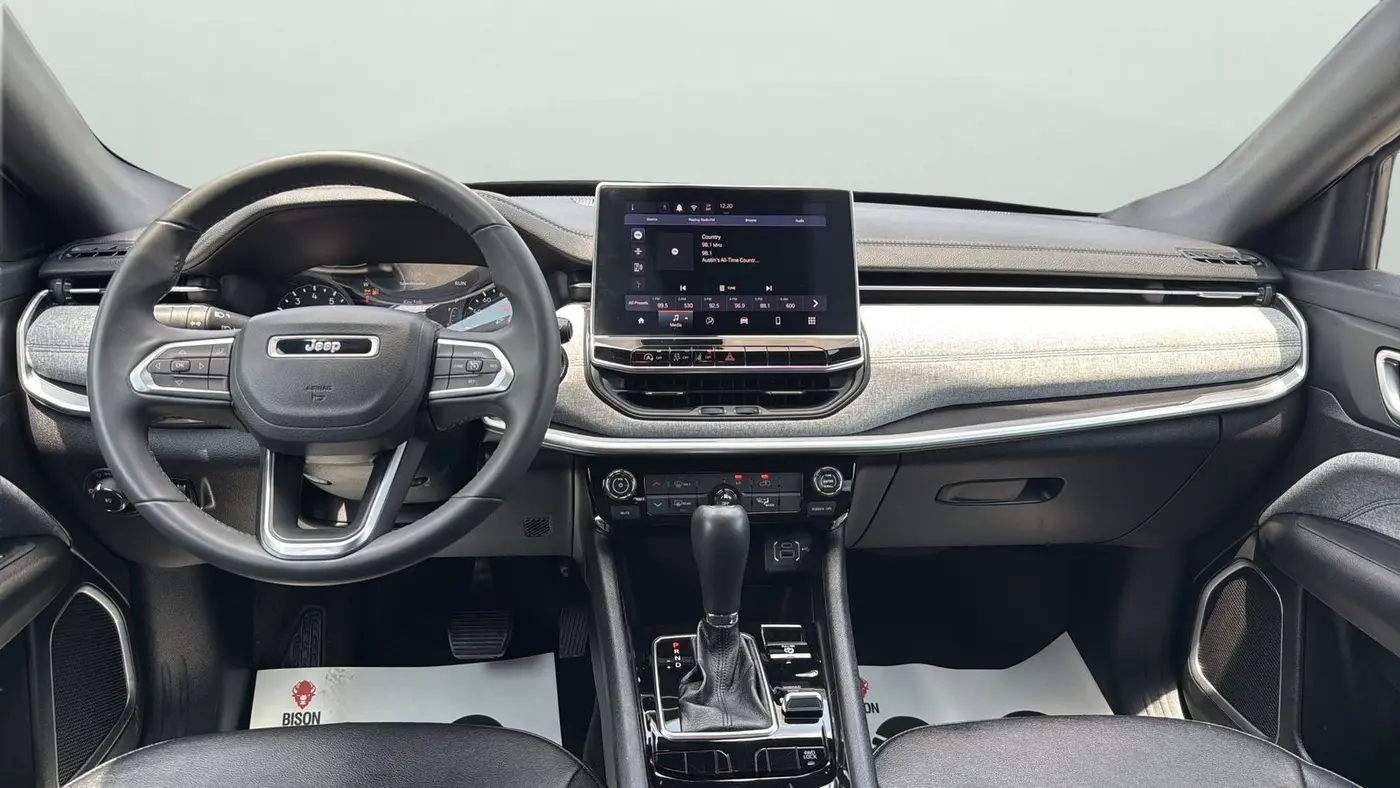 2024 Jeep Compass Altitude