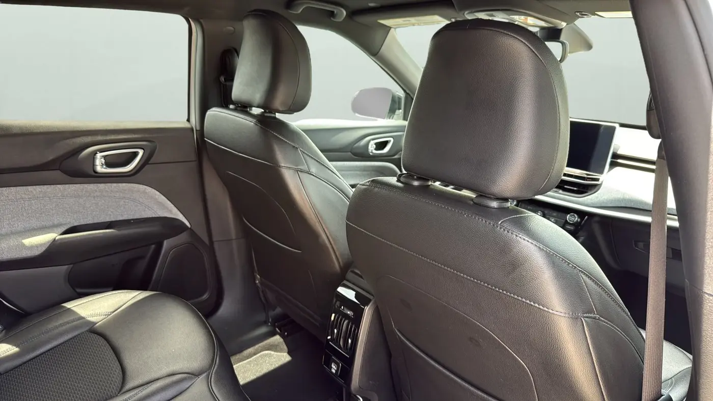 2024 Jeep Compass Altitude