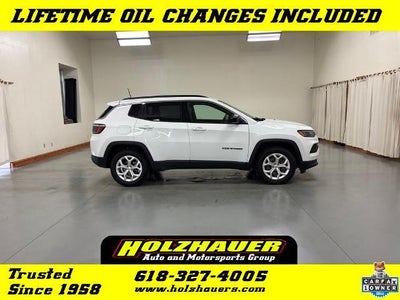 Photo of a 2024 Jeep Compass 4X4 Altitude 4DR SUV for sale