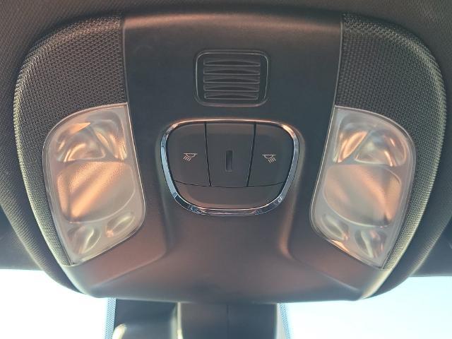 2024 Jeep Compass - $18,700