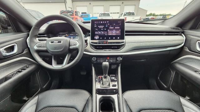 2024 Jeep Compass Altitude